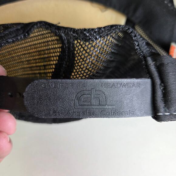 Vintage Sportsman’s Bar & Grill Tower MN Trucker Hat Snapback 80s Mesh Cap - Picture 9 of 11